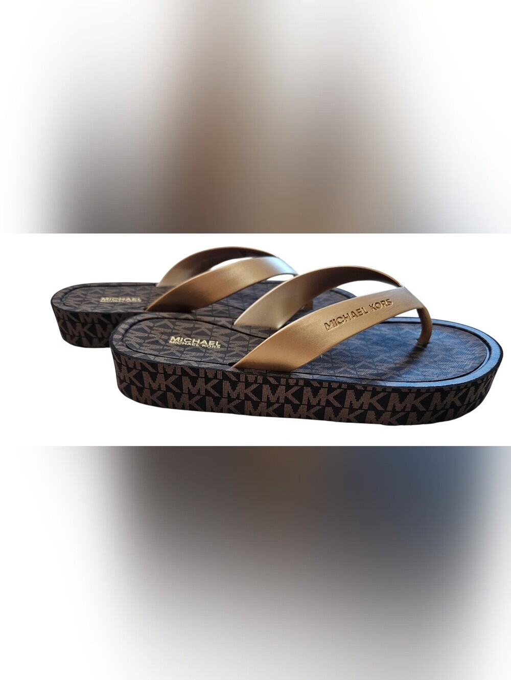 Michael Kors Bedford Gold Metallic Logo Wedge Thong Sandals, Size 8, New